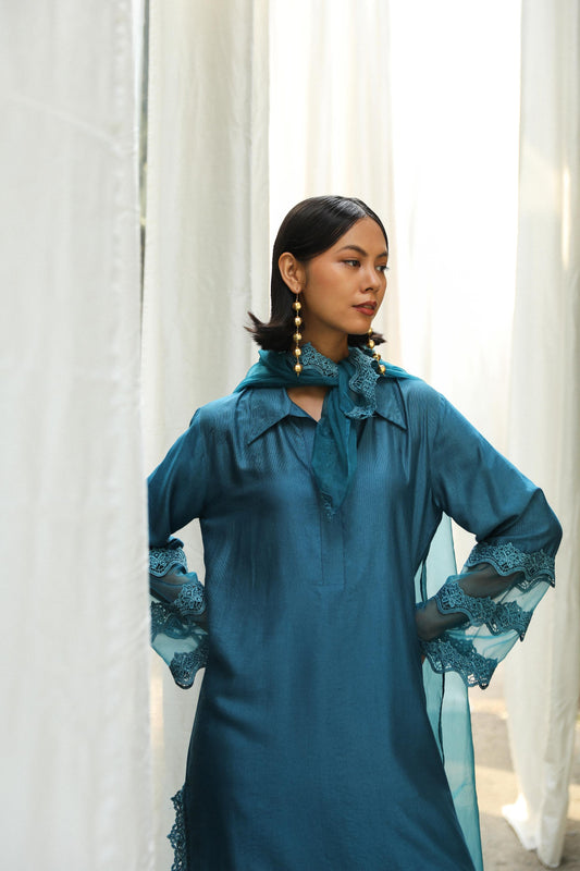 Nebula Collar Set